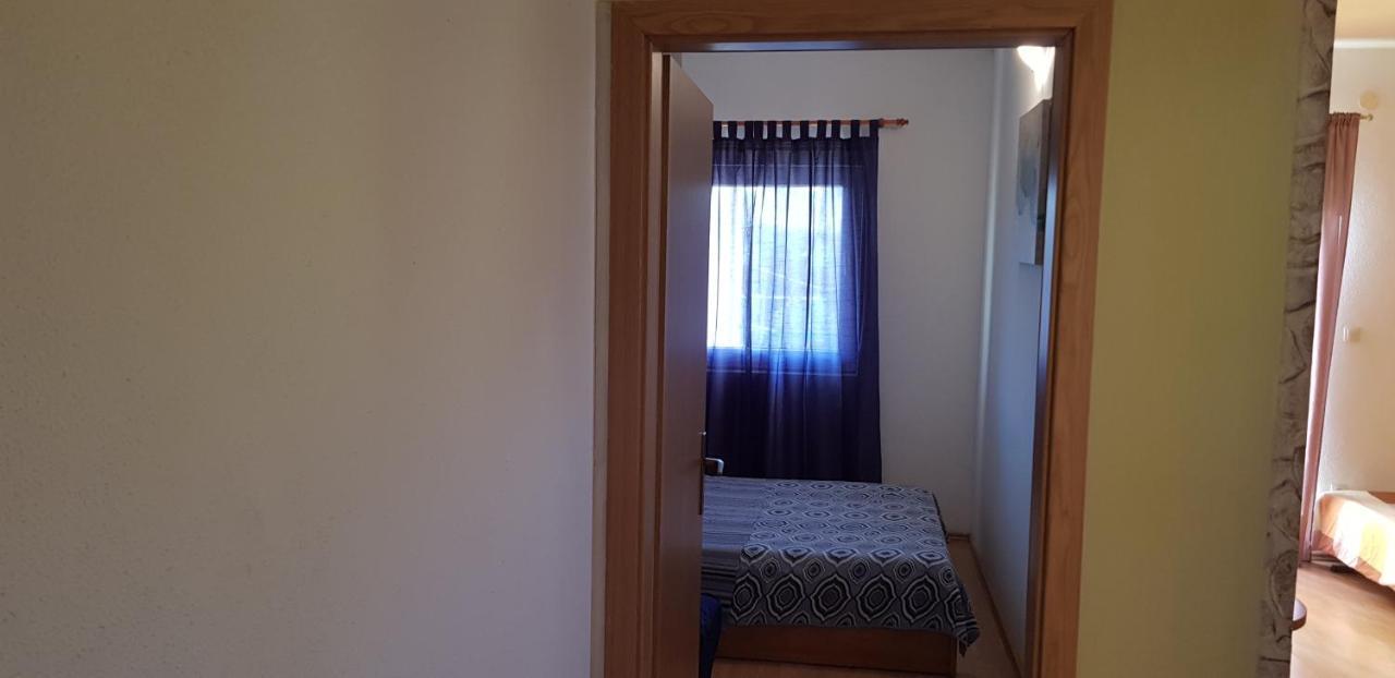 Apartmani Vranjkovic Vodice Esterno foto