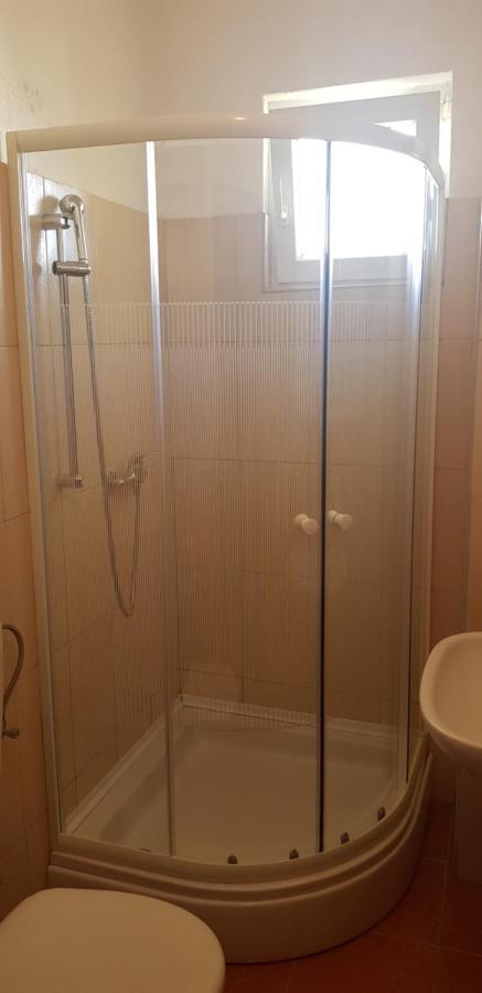 Apartmani Vranjkovic Vodice Esterno foto