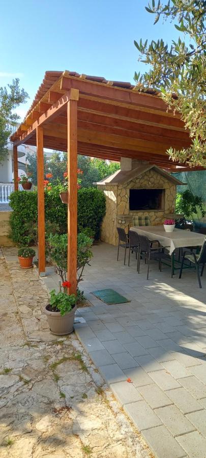 Apartmani Vranjkovic Vodice Esterno foto