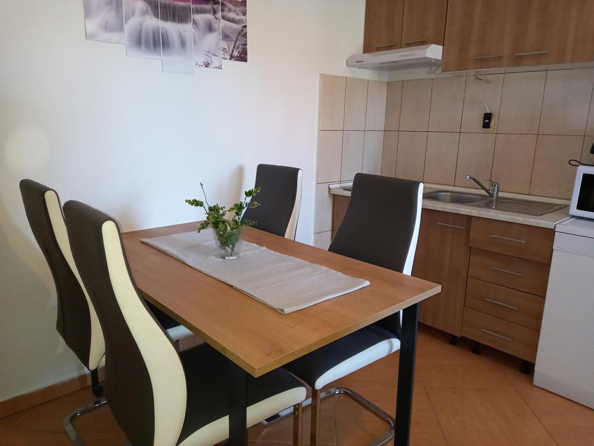 Apartmani Vranjkovic Vodice Esterno foto